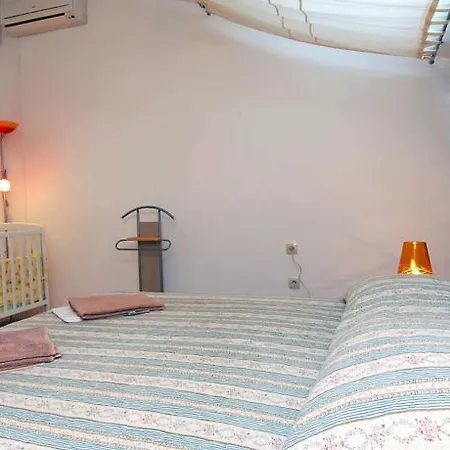 Apartment Vodice 1 Apartamento